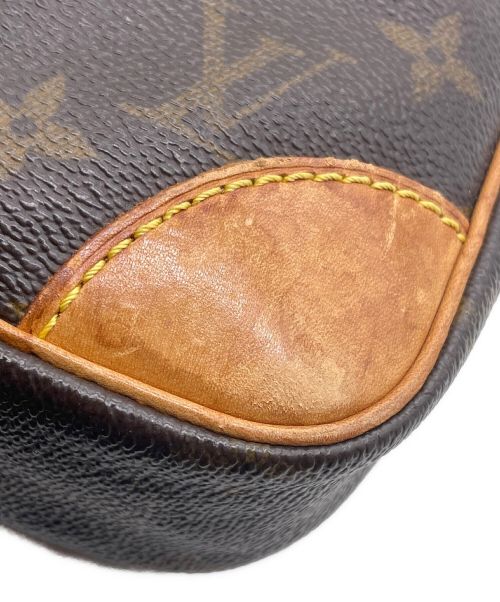 LOUIS VUITTON（ルイ ヴィトン）LOUIS VUITTON (ルイ ヴィトン) ダヌーヴ ブラウン サイズ:-の古着・服飾アイテム