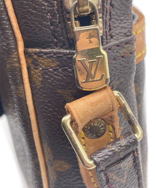 LOUIS VUITTON（ルイ ヴィトン）LOUIS VUITTON (ルイ ヴィトン) ダヌーヴ ブラウン サイズ:-の古着・服飾アイテム