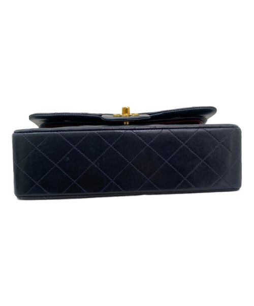 CHANEL（シャネル）CHANEL (シャネル) ダブルフラップマトラッセ ネイビー サイズ:-の古着・服飾アイテム