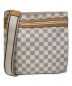 LOUIS VUITTON（ルイ ヴィトン）の古着「ポシェットボスフォール」｜ホワイト