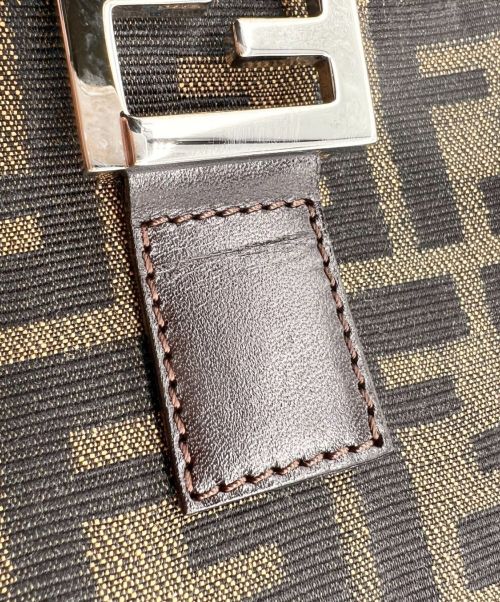 FENDI（フェンディ）FENDI (フェンディ) ズッカ柄ハンドバッグ ブラウン サイズ:-の古着・服飾アイテム