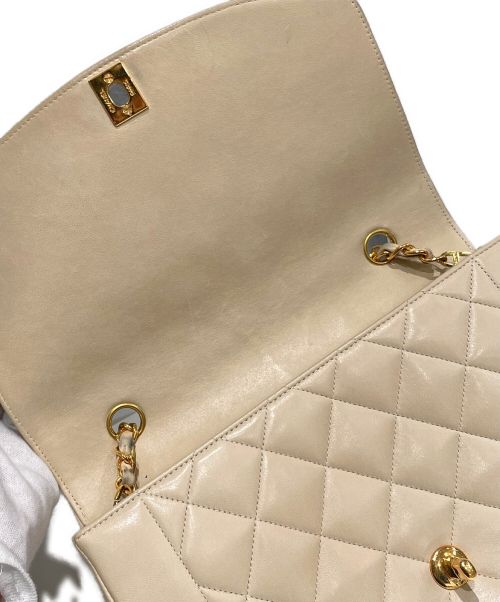 CHANEL（シャネル）CHANEL (シャネル) シングルフラップマトラッセ ベージュ サイズ:25の古着・服飾アイテム