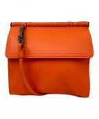 BOTTEGA VENETAボッテガベネタ）の古着「ミニショルダーバッグ」｜オレンジ