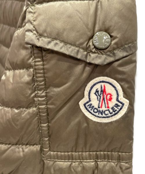 MONCLER（モンクレール）MONCLER (モンクレール) LIONEL オリーブの古着・服飾アイテム
