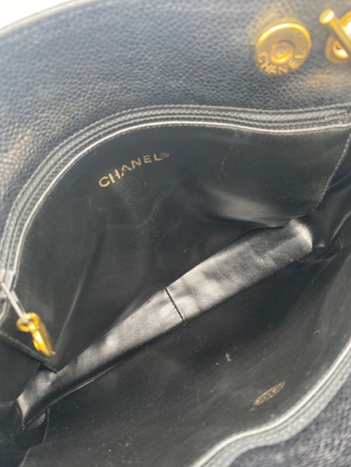 CHANEL（シャネル）CHANEL (シャネル) チェーントートバッグ ブラック サイズ:-の古着・服飾アイテム