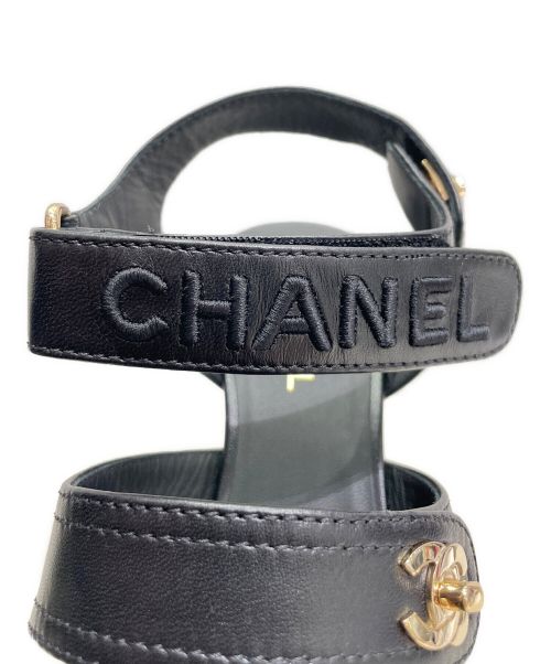 CHANEL（シャネル）CHANEL (シャネル) ターンロックCOCO サンダル ブラック サイズ:38 未使用品の古着・服飾アイテム