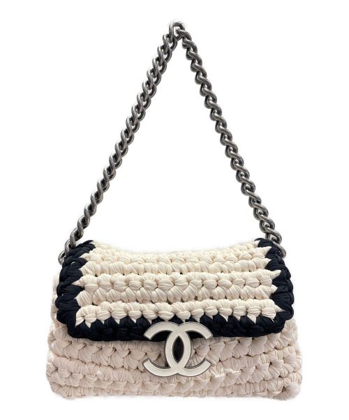 CHANEL（シャネル）CHANEL (シャネル) クロシェチェーンショルダーバッグ ホワイト×ブラック サイズ:-の古着・服飾アイテム