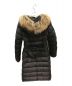 MONCLER (モンクレール) ファー付ダウンコート ブラック：168000円