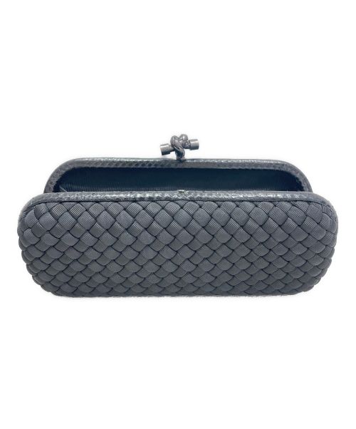 BOTTEGA VENETA（ボッテガベネタ）BOTTEGA VENETA (ボッテガベネタ) イントレチャートクラッチバッグ ブラック サイズ:-の古着・服飾アイテム