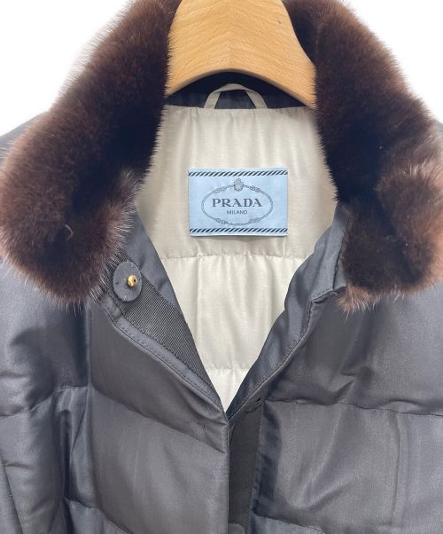 PRADA（プラダ）PRADA (プラダ) ファー付きダウンコート ブラック サイズ:40の古着・服飾アイテム