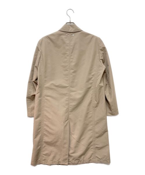 LOUIS VUITTON（ルイ ヴィトン）LOUIS VUITTON (ルイ ヴィトン) パッカブルナイロンコート ベージュ サイズ:44の古着・服飾アイテム