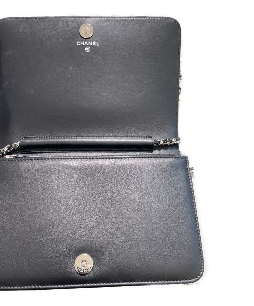 CHANEL（シャネル）CHANEL (シャネル) パテントチェーンウォレット ブラック サイズ:-の古着・服飾アイテム