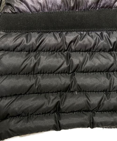MONCLER（モンクレール）MONCLER (モンクレール) ライトダウンジャケット ホワイト×ブラック サイズ:1の古着・服飾アイテム