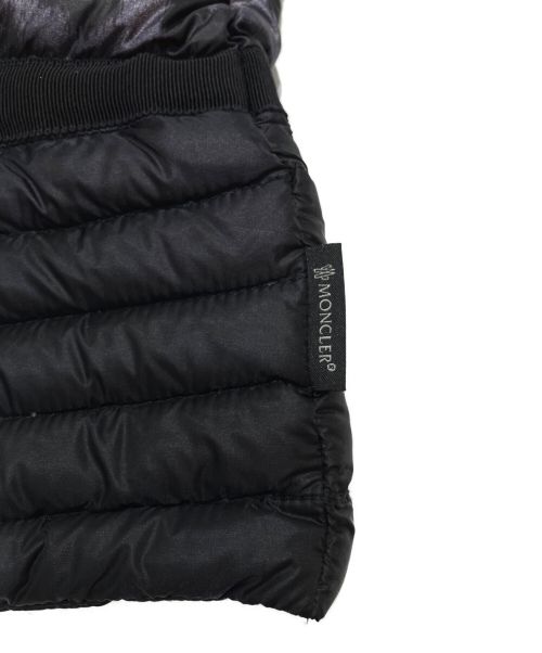 MONCLER（モンクレール）MONCLER (モンクレール) ライトダウンジャケット ホワイト×ブラック サイズ:1の古着・服飾アイテム