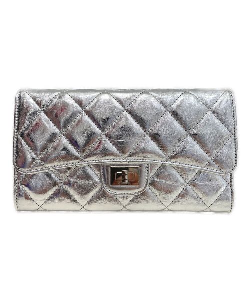 CHANEL（シャネル）CHANEL (シャネル) 2.55ウォレット シルバー サイズ:-の古着・服飾アイテム