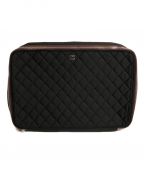 CHANELシャネル）の古着「PCバッグ」｜ブラック