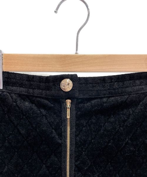 CHANEL（シャネル）CHANEL (シャネル) ベロアフロントジップスカート ブラック サイズ:34の古着・服飾アイテム