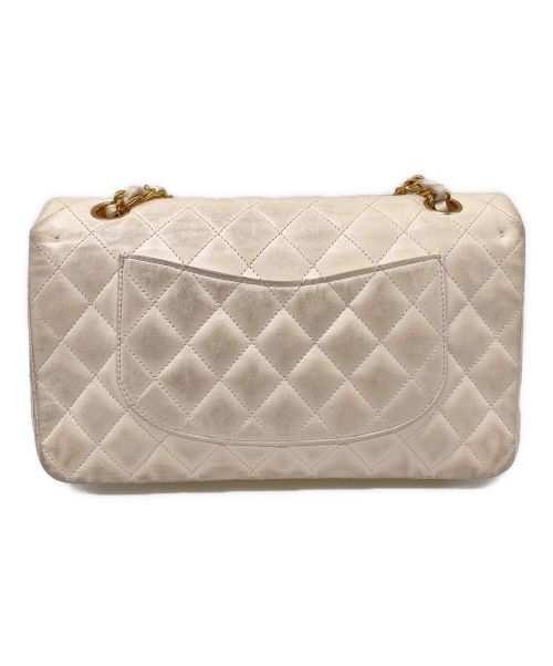 CHANEL（シャネル）CHANEL (シャネル) ダブルフラップマトラッセ ホワイト サイズ:25の古着・服飾アイテム