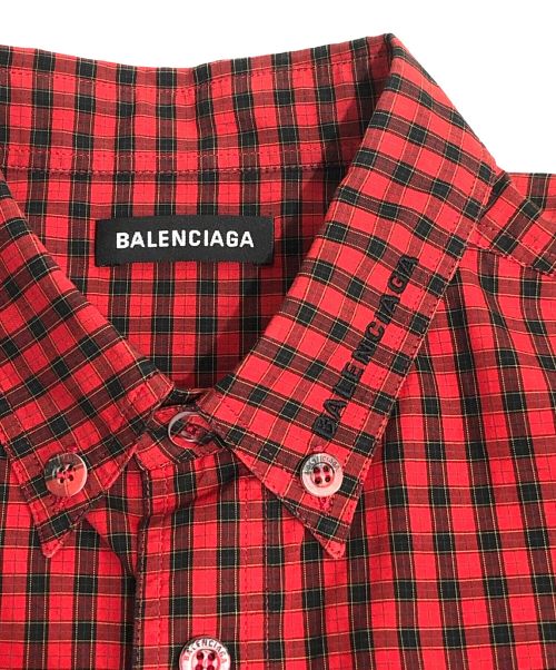 BALENCIAGA（バレンシアガ）BALENCIAGA (バレンシアガ) 半袖BDシャツ レッド サイズ:38の古着・服飾アイテム