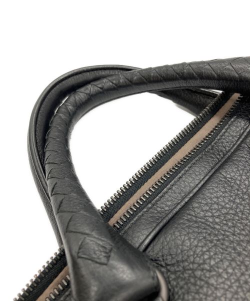 BOTTEGA VENETA（ボッテガベネタ）BOTTEGA VENETA (ボッテガベネタ) レザーバッグ ブラックの古着・服飾アイテム