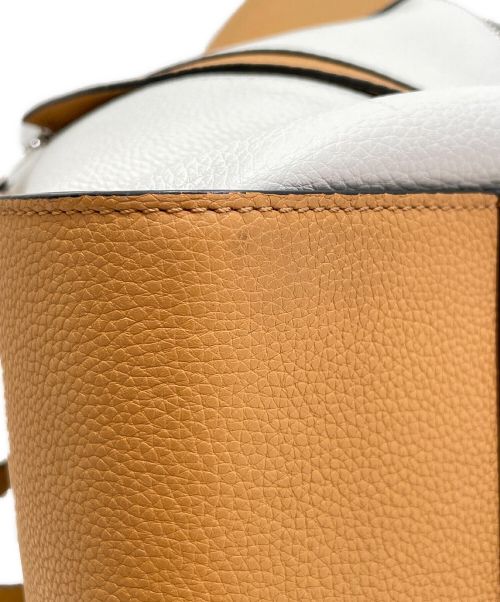 LOEWE（ロエベ）LOEWE (ロエベ) ハンモックミディアム ブラウン×ホワイト サイズ:ミディアムの古着・服飾アイテム