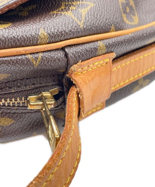 LOUIS VUITTON（ルイ ヴィトン）LOUIS VUITTON (ルイ ヴィトン) ジュヌフィーユ ブラウン サイズ:-の古着・服飾アイテム