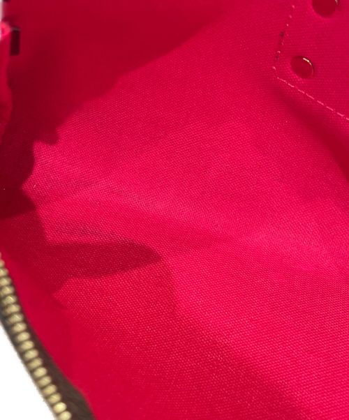 LOUIS VUITTON（ルイ ヴィトン）LOUIS VUITTON (ルイ ヴィトン) エヴァ ブラウン サイズ:-の古着・服飾アイテム