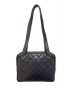 CHANEL（シャネル）の古着「レザーショルダーバッグ」｜ブラック