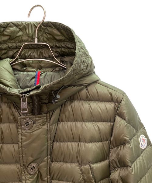 MONCLER（モンクレール）MONCLER (モンクレール) フーデッドダウンジャケット オリーブ サイズ:2の古着・服飾アイテム