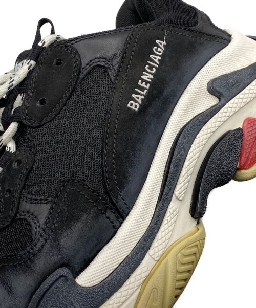 BALENCIAGA（バレンシアガ）BALENCIAGA (バレンシアガ) TRIPLE S Trainers ブラック サイズ:28.5の古着・服飾アイテム