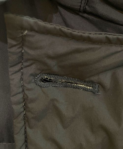 MONCLER（モンクレール）MONCLER (モンクレール) ダウンジャケット ネイビー サイズ:4の古着・服飾アイテム