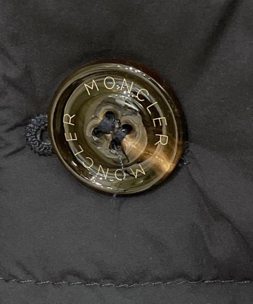 MONCLER（モンクレール）MONCLER (モンクレール) ダウンジャケット ネイビー サイズ:4の古着・服飾アイテム