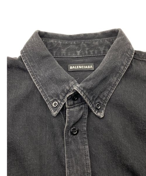 BALENCIAGA（バレンシアガ）BALENCIAGA (バレンシアガ) Rear Printed Denim Shirt ブラック サイズ:37の古着・服飾アイテム