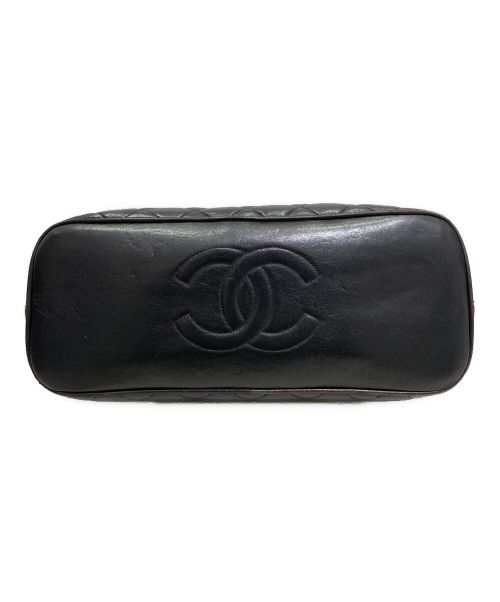CHANEL（シャネル）CHANEL (シャネル) マトラッセチェーンショルダーバッグ ブラック サイズ:-の古着・服飾アイテム