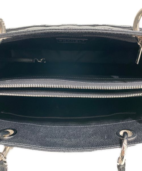 CHANEL（シャネル）CHANEL (シャネル) チェーントートバッグ ブラックの古着・服飾アイテム