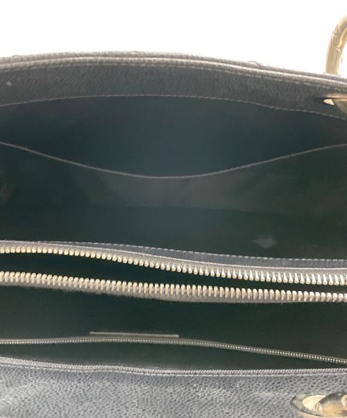 CHANEL（シャネル）CHANEL (シャネル) チェーントートバッグ ブラックの古着・服飾アイテム