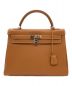 HERMES（エルメス）の古着「ケリー32 ゴールド トゴ」｜ゴールド