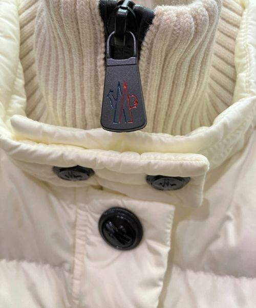 MONCLER（モンクレール）MONCLER (モンクレール) ダウンジャケット アイボリー サイズ:XSの古着・服飾アイテム