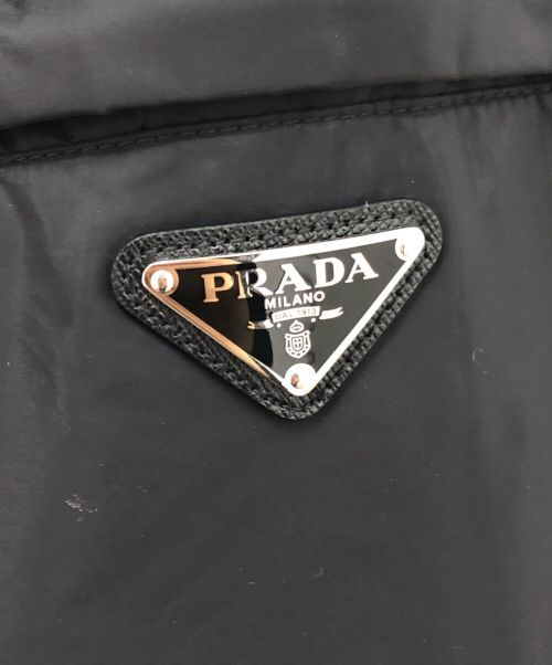 PRADA（プラダ）PRADA (プラダ) ロゴプレートブルゾン ブラック サイズ:52の古着・服飾アイテム