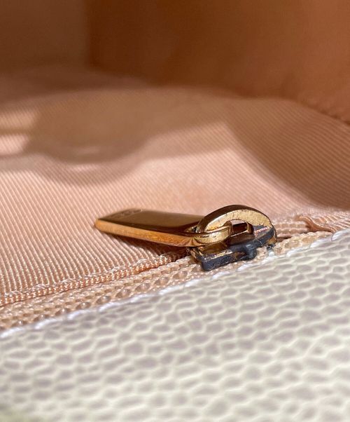 CHANEL（シャネル）CHANEL (シャネル) マトラッセチェーントートバッグ ホワイトの古着・服飾アイテム