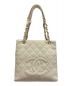 CHANEL（シャネル）の古着「マトラッセチェーントートバッグ」｜ホワイト