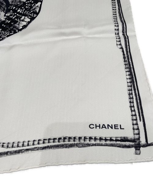 CHANEL（シャネル）CHANEL (シャネル) スカーフ ホワイト×ブラックの古着・服飾アイテム