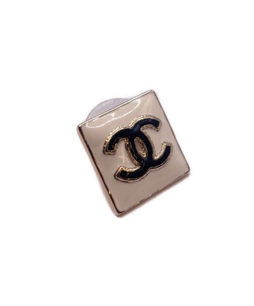 CHANEL（シャネル）CHANEL (シャネル) ココ・スクエアピアス ホワイト サイズ:-の古着・服飾アイテム