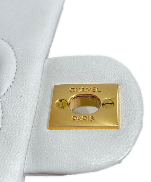 CHANEL（シャネル）CHANEL (シャネル) ミニマトラッセチェーンショルダーバッグ ホワイト サイズ:ミニの古着・服飾アイテム