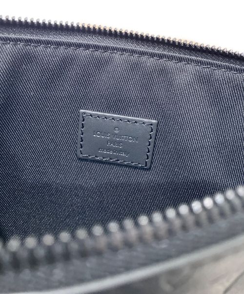 LOUIS VUITTON（ルイ ヴィトン）LOUIS VUITTON (ルイ ヴィトン) モノグラムシャドウトートバッグ ブラックの古着・服飾アイテム