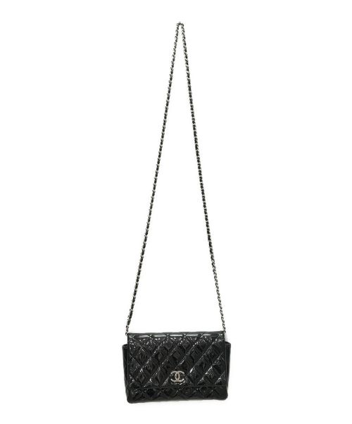 CHANEL（シャネル）CHANEL (シャネル) パテントミニマトラッセショルダーバッグ ブラックの古着・服飾アイテム