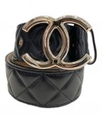 CHANELシャネル）の古着「ココマークマトラッセベルト」｜ブラック