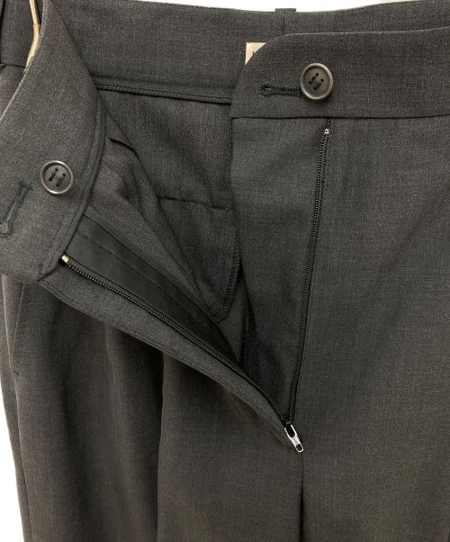 HERMES（エルメス）HERMES (エルメス) ワイドタックパンツ グレー サイズ:38の古着・服飾アイテム