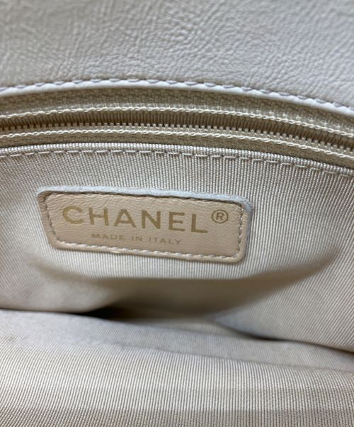 CHANEL（シャネル）CHANEL (シャネル) チェーンハンドバッグ ベージュの古着・服飾アイテム