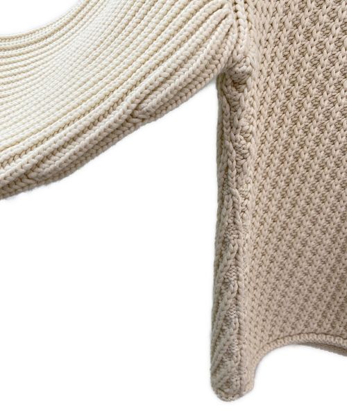 Acne studios（アクネ ストゥディオス）Acne studios (アクネストゥディオズ) Vネックショートニット オフホワイト サイズ:Sの古着・服飾アイテム